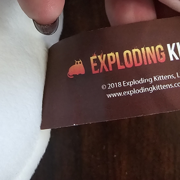 Exploding Kittens, white cat plush - Picture 3 of 3